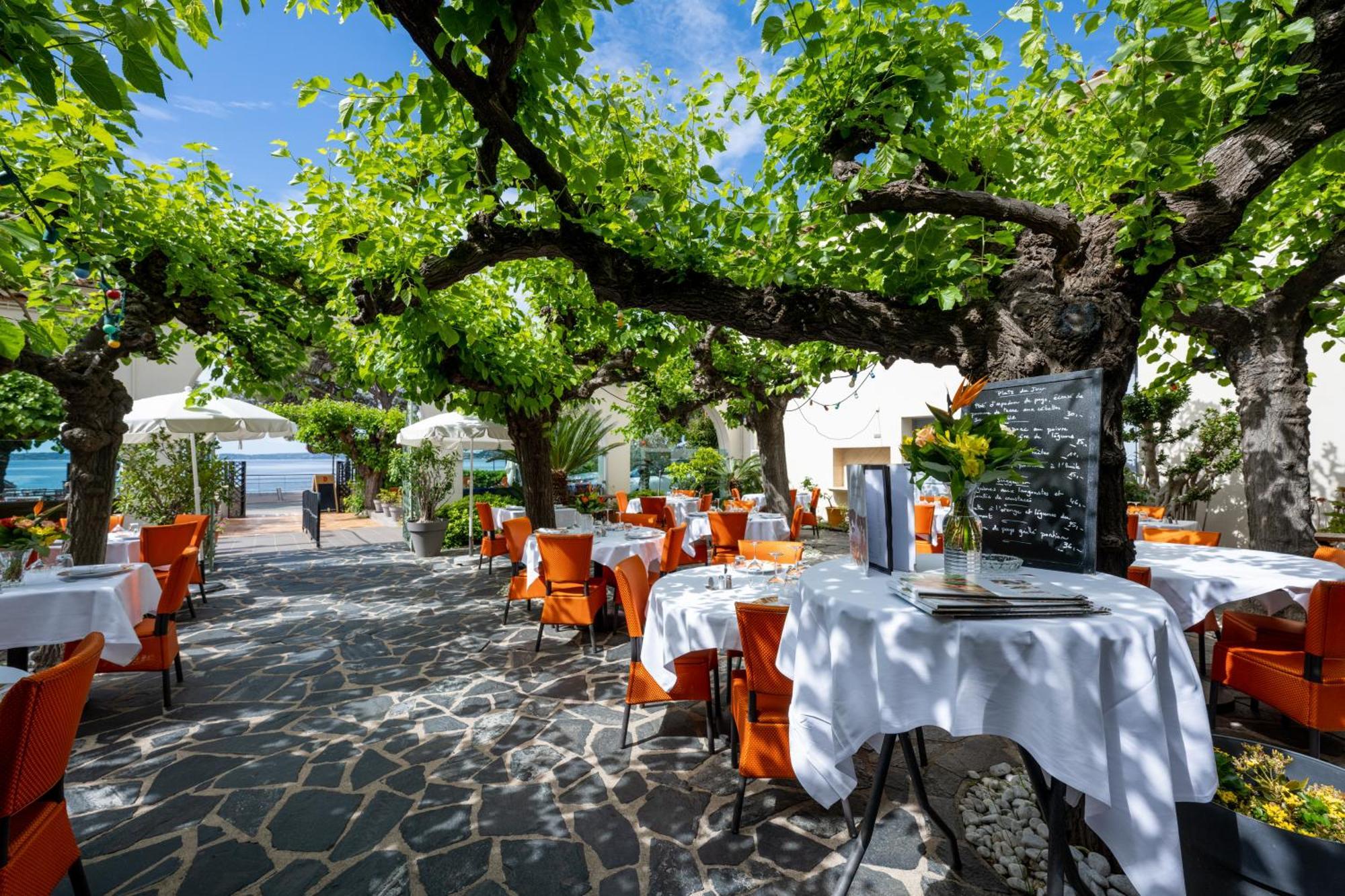 Hotel Le Provencal Logishotels Les Issambres Exterior photo