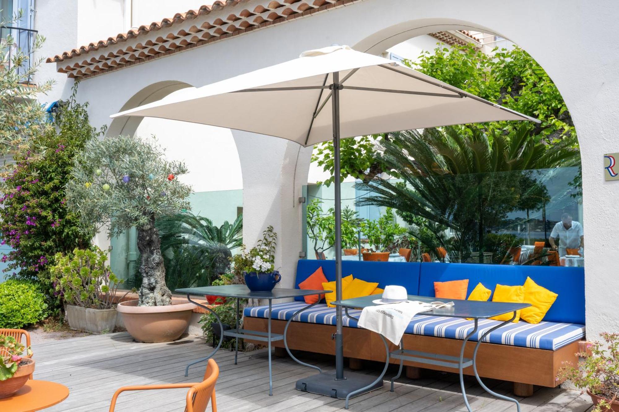 Hotel Le Provencal Logishotels Les Issambres Exterior photo